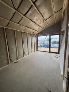 D 35 – wnętrze w stanie deweloperskim